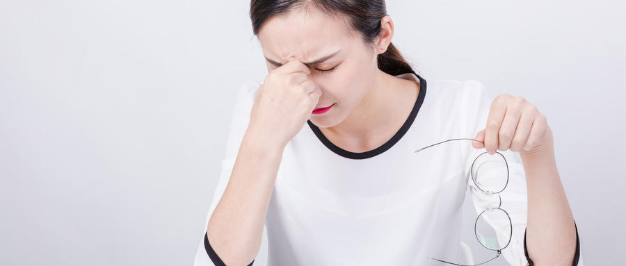 結(jié)膜炎容易與哪些疾病混淆？有哪些并發(fā)癥？