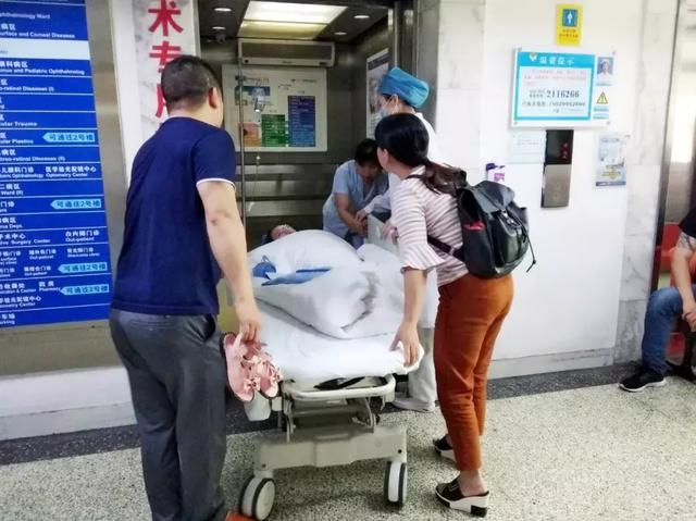 廈門(mén)眼科中心母親節(jié)